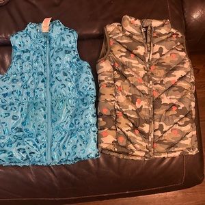 Like new kids vest
